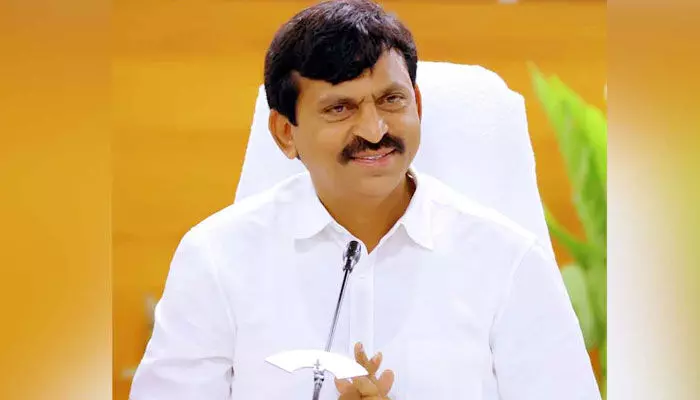 బీఆర్ అంబేద్కర్ ఆశయాలకు అనుగుణంగా పనిచేస్తున్నాం : మంత్రి పొంగులేటి బీఆర్ అంబేద్కర్ ఆశయాలకు అనుగుణంగా పనిచేస్తున్నాం : మంత్రి పొంగులేటి