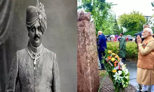 Jam Saheb : పోలాండ్‌లో ప్రధాని మోదీ నివాళులర్పించిన నవనగర్ జామ్ సాహెబ్ ఎవరు..? పోలిష్ ప్రజలకు అతను చేసిన సహాయం ఏంటి..?