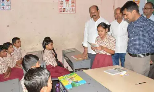 చదువొక్కటే కాదు.. ఆటలు కూడా ముఖ్యమేః కలెక్టర్ అనుదీప్