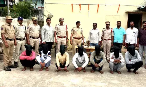 తనపై చెడుగా ప్రచారం చేస్తున్నాడనే బీటెక్​ విద్యార్థి హత్య