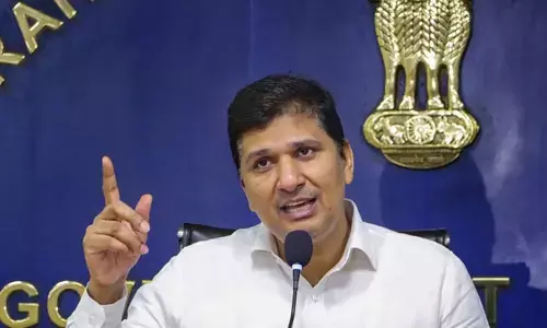 VK Saxena: ఎల్జీ సక్సేనా వెంటనే రాజీనామా చేయాలి.. ఆప్ నేత సౌరభ్ భరద్వాజ్
