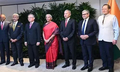 India: భారత్-సింగపూర్ మంత్రివర్గ రౌండ్‌టేబుల్‌లో కీలక రంగాలపై చర్చ