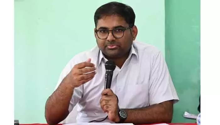 గైనకాలజీ స్పెషలిస్ట్ అయేషా ఉస్మాన్ సస్పెండ్.. గైనకాలజీ స్పెషలిస్ట్ అయేషా ఉస్మాన్ సస్పెండ్..