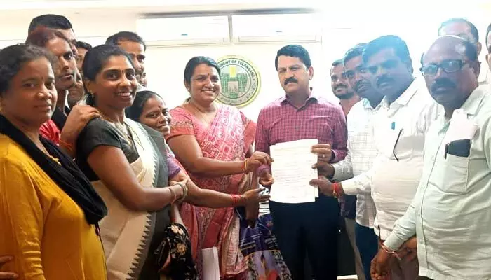 సమగ్ర శిక్ష ఉద్యోగుల బదిలీలు చేపట్టండి సమగ్ర శిక్ష ఉద్యోగుల బదిలీలు చేపట్టండి
