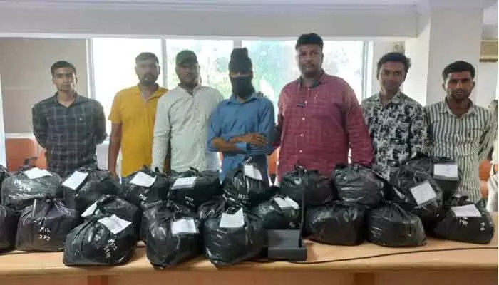 రూ 46 లక్షల విలువైన గంజాయి పట్టివేత రూ 46 లక్షల విలువైన గంజాయి పట్టివేత