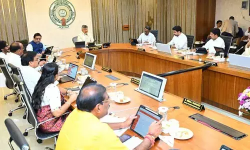 ఈ కేబినెట్ భేటీలో చంద్రబాబు సీరియస్.. పేరు చెడగొడుతున్నారంటూ తీవ్ర ఆగ్రహం