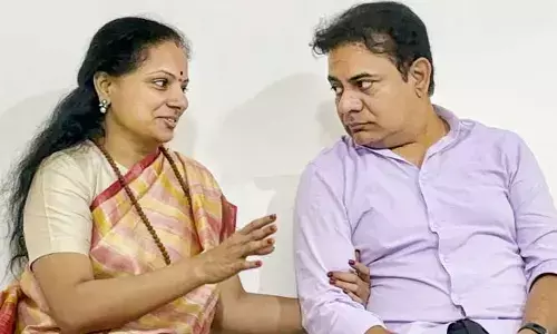 కాసేపట్లో ఎయిర్‌పోర్ట్‌కు MLC కవిత.. 500 కార్లతో భారీ ర్యాలీ
