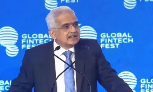 Fintech Sector: ఫిన్‌టెక్ రంగం స్వీయ నియంత్రణ కలిగి ఉండాలి: ఆర్‌బీఐ గవర్నర్