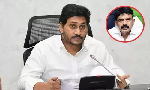 రాజకీయంగా జగన్‌ను నిర్వీర్యం చేసే ప్రయత్నం.. పేర్ని నాని సంచలన వ్యాఖ్యలు