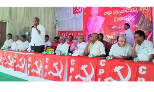 కమ్యూనిస్టుల ప్రజా పోరాటాల్లో మహిళల పాత్ర కీలకం: కూనంనేని