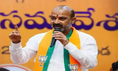 గణేష్ మండపాల కరెంట్ ఖర్చంతా నేనే భరిస్తా ! బండి సంజయ్