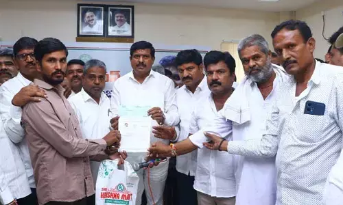 పేదల ఆరోగ్యం కోసం ప్రత్యేక శ్రద్ద తీసుకుంటాంః ఎమ్మెల్యే మనోహర్ రెడ్డి