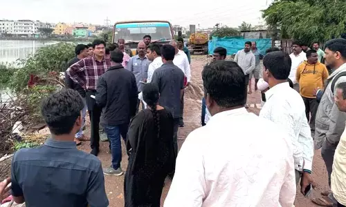 సున్నం చెరువును సందర్శించిన హైడ్రా కమిషనర్​ రంగనాథ్