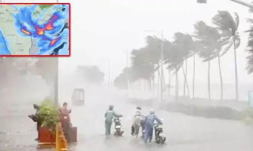 Heavy Rain Alert:దూసుకొస్తున్న తుఫాన్.. రాష్ట్రంలో నాలుగు రోజులు భారీ వర్షాలు