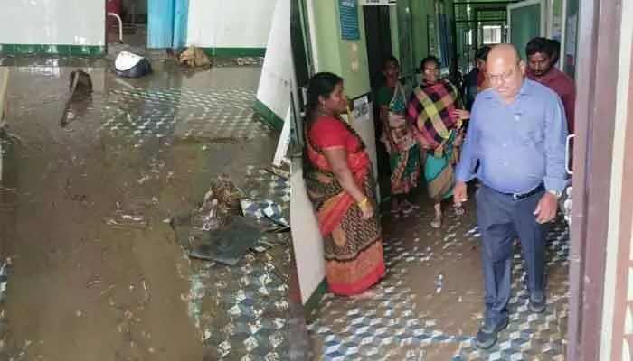 నీట మునిగిన పీహెచ్ సీ నీట మునిగిన పీహెచ్ సీ