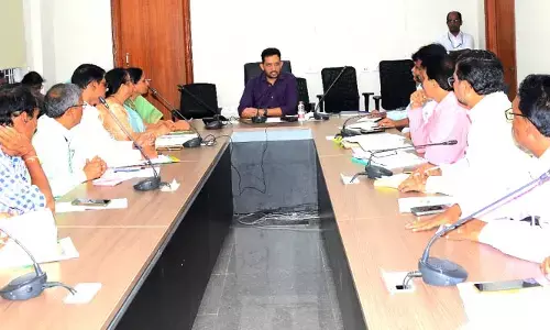 పిల్లలకు మెరుగైన వసతులు కల్పించాలి