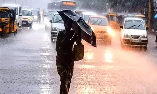 భారీ వర్షాలకు అధికారులు అలర్ట్​