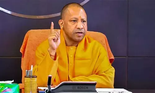 ప్రభుత్వ ఉద్యోగులకు షాక్ ఇచ్చిన యోగి సర్కార్!