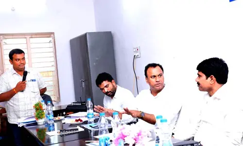 పారిశుధ్య నిర్వహణపై ప్రత్యేక దృష్టి పెట్టాలి...