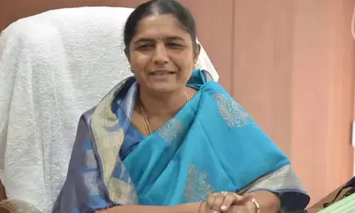 ఆదుకోవడానికి వస్తే దాడులా ? సునీతాలక్ష్మారెడ్డి