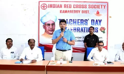 ఉపాధ్యాయులు జాతి నిర్మాతలు