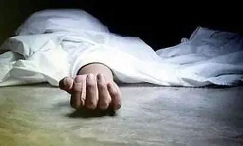 Accident : బైక్ ను ఢీకొన్న కారు…వ్యక్తి మృతి