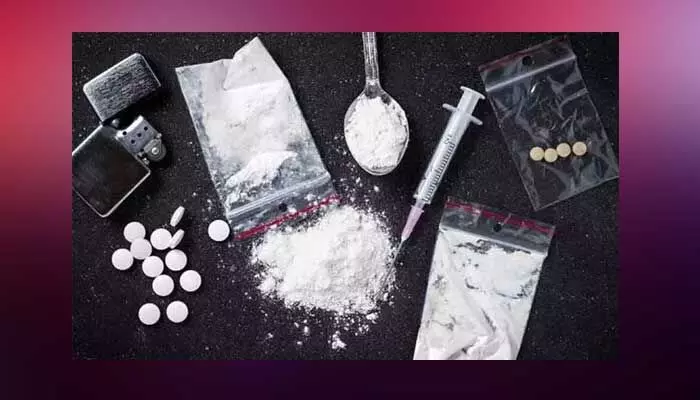 Drug Test Positive: హైదరాబాద్ పబ్బుల్లో డ్రగ్స్.. మెరుపుదాడులతో బట్టబయలు Drug Test Positive: హైదరాబాద్ పబ్బుల్లో డ్రగ్స్.. మెరుపుదాడులతో బట్టబయలు
