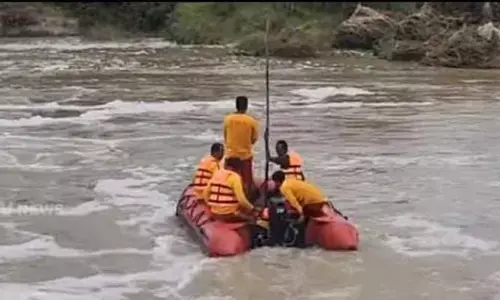 దుందుభి వాగులో దూకి మహిళ ఆత్మహత్య..
