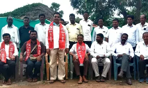 ఎన్కౌంటర్ పై హైకోర్టు సిట్టింగ్ జడ్జితో  విచారణ చేపట్టాలి