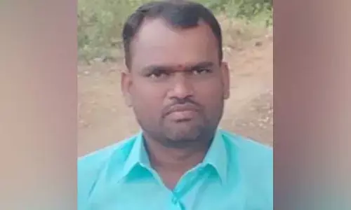 తీవ్ర వరద ఉధృతి.. కొట్టుకుపోయి వ్యక్తి మృతి