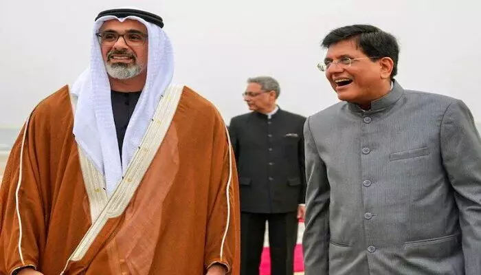 PM Modi: ప్రధాని మోడీని కలిసేందుకు భారత్కు చేరుకున్న అబుదాబి యువరాజు PM Modi: ప్రధాని మోడీని కలిసేందుకు భారత్కు చేరుకున్న అబుదాబి యువరాజు