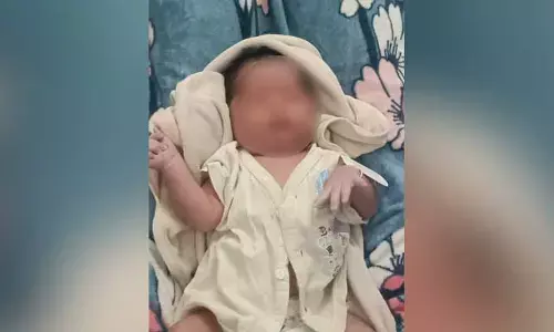 డాక్టర్ నిర్లక్ష్యంతో ఐదు రోజుల బాలుడు మృతి.....
