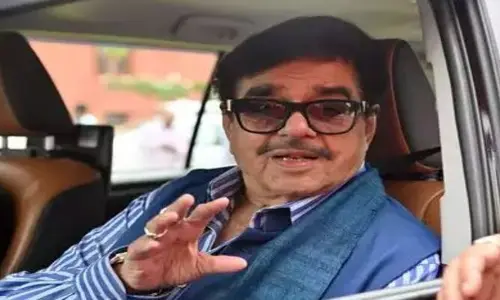 West Bengal: మరోసారి దీదీకి మద్దతుగా నిలిచిన శతృఘ్న సిన్హా