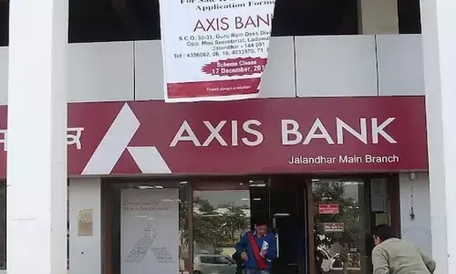 Axis Bank: ఎఫ్‌డీలపై వడ్డీ రేట్లు పెంచిన యాక్సిస్ బ్యాంక్