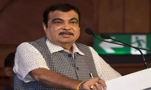 Nitin Gadkari: 2030 నాటికి రూ .20 లక్షల కోట్లకు భారత ఈవీ మార్కెట్: నితిన్ గడ్కరీ