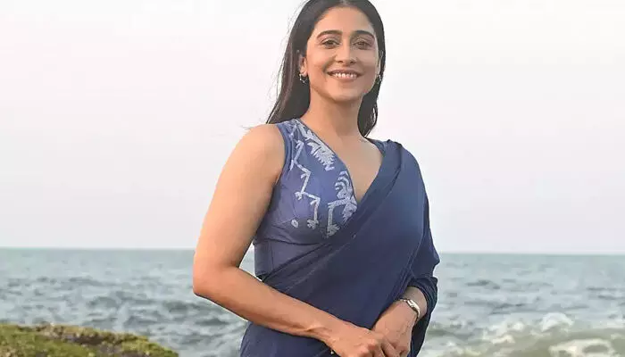 శేఖర్ కమ్ముల మూవీ వదులుకున్న రెజీనా.. అది ఏ సినిమానో తెలిస్తే షాకవ్వాల్సిందే శేఖర్ కమ్ముల మూవీ వదులుకున్న రెజీనా.. అది ఏ సినిమానో తెలిస్తే షాకవ్వాల్సిందే