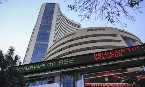 Stock Market: మళ్లీ నష్టాల్లోకి జారిన స్టాక్ మార్కెట్లు