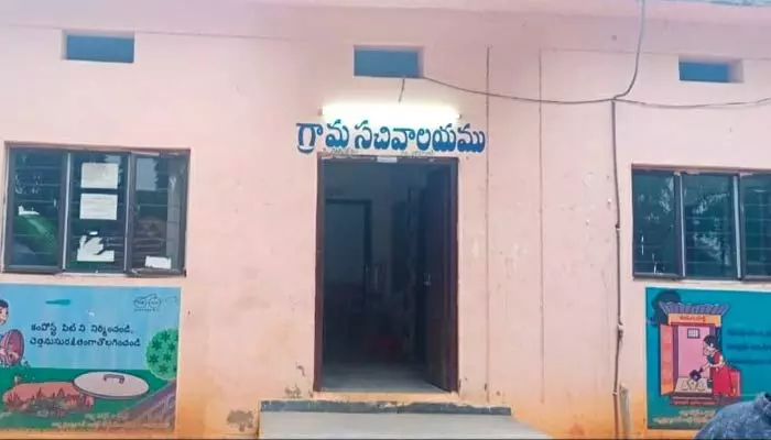 నిజామాబాద్ జిల్లాలో ఏసీబీ రైడ్ నిజామాబాద్ జిల్లాలో ఏసీబీ రైడ్