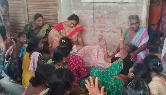 విషాదం..నీటి సంపులో పడి బాలుడు మృతి విషాదం..నీటి సంపులో పడి బాలుడు మృతి