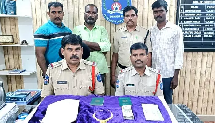 ఆస్తి కోసం పక్కా ప్లాన్ ఆస్తి కోసం పక్కా ప్లాన్