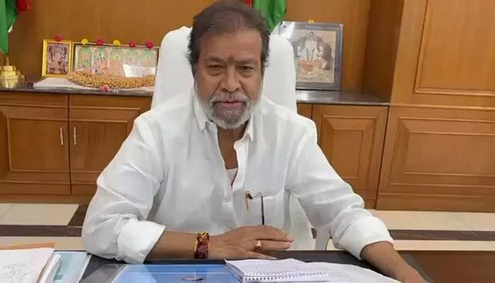 ఆందోళన వద్దు.. సకాలంలో కౌన్సిలింగ్ పూర్తి చేస్తాం! మంత్రి దామోదర రాజనర్సింహ ఆందోళన వద్దు.. సకాలంలో కౌన్సిలింగ్ పూర్తి చేస్తాం! మంత్రి దామోదర రాజనర్సింహ