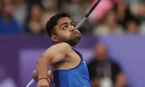 ధోనీ, కోహ్లీలకు కాదు.. ఆ క్రికెటర్‌కు వీరాభిమానిని : పారాలింపిక్స్ గోల్డ్ మెడలిస్ట్ నవ్‌దీప్ సింగ్