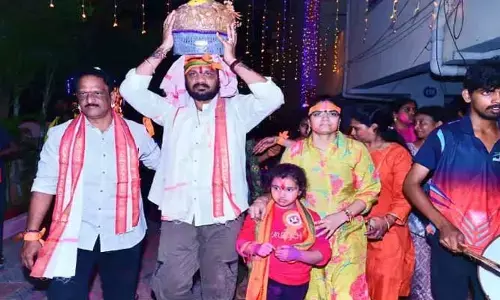 Ganesh Laddu: గణేషుడి లడ్డూకు.. వేలంలో రికార్డు ధర!