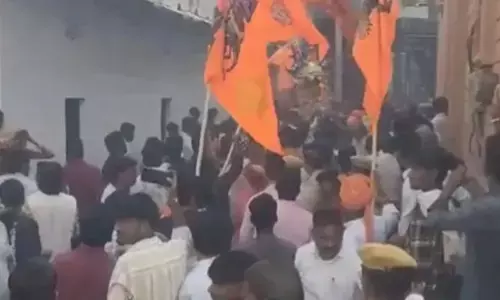 Rajasthan : శోభాయాత్రపైకి రాళ్లదాడి.. పోలీసుల అదుపులో 12 మంది