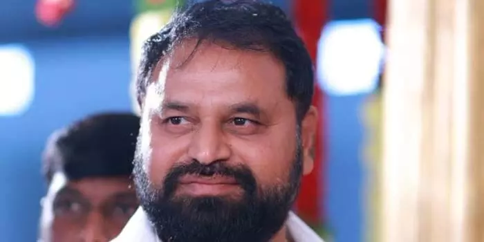 జమిలి కంటే ముందు జన..కుల గణన, డీలిమిటేషన్ చేపట్టాలి: Addanki Dayakar జమిలి కంటే ముందు జన..కుల గణన, డీలిమిటేషన్ చేపట్టాలి: Addanki Dayakar