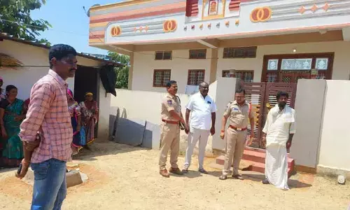 దొంగతనానికి వచ్చి వ్యక్తి పై హత్యాయత్నానికి పాల్పడిన దుండగులు..