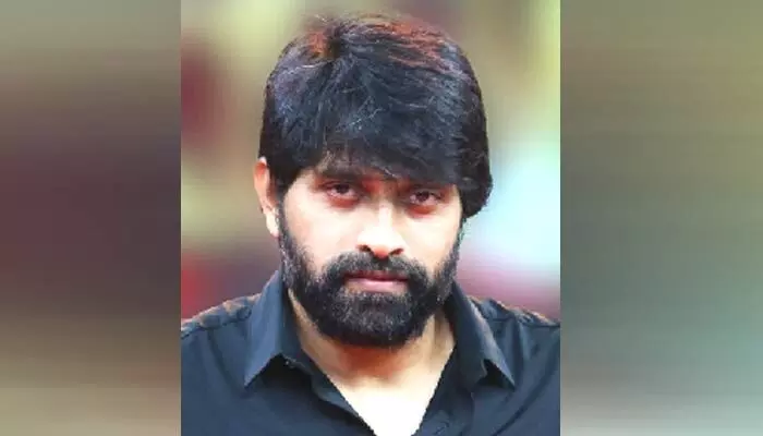 పోలీసుల అదుపులో జానీ మాస్టర్ పోలీసుల అదుపులో జానీ మాస్టర్