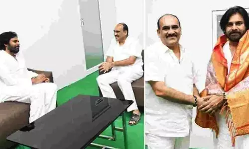 డిప్యూటీ సీఎం పవన్‌ను కలిసిన వైసీపీ మాజీ నేత.. వైఎస్ జగన్‌పై సంచలన వ్యాఖ్యలు