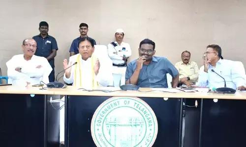 రైతులకు సస్యరక్షణ చర్యలపై అవగాహన కల్పించాలి
