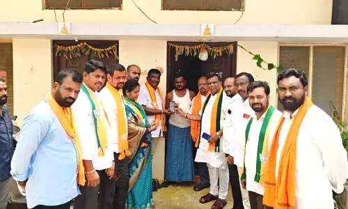 సిద్ధాంతాలు వివరించి బీజేపీ సభ్యత్వం అడగాలి
